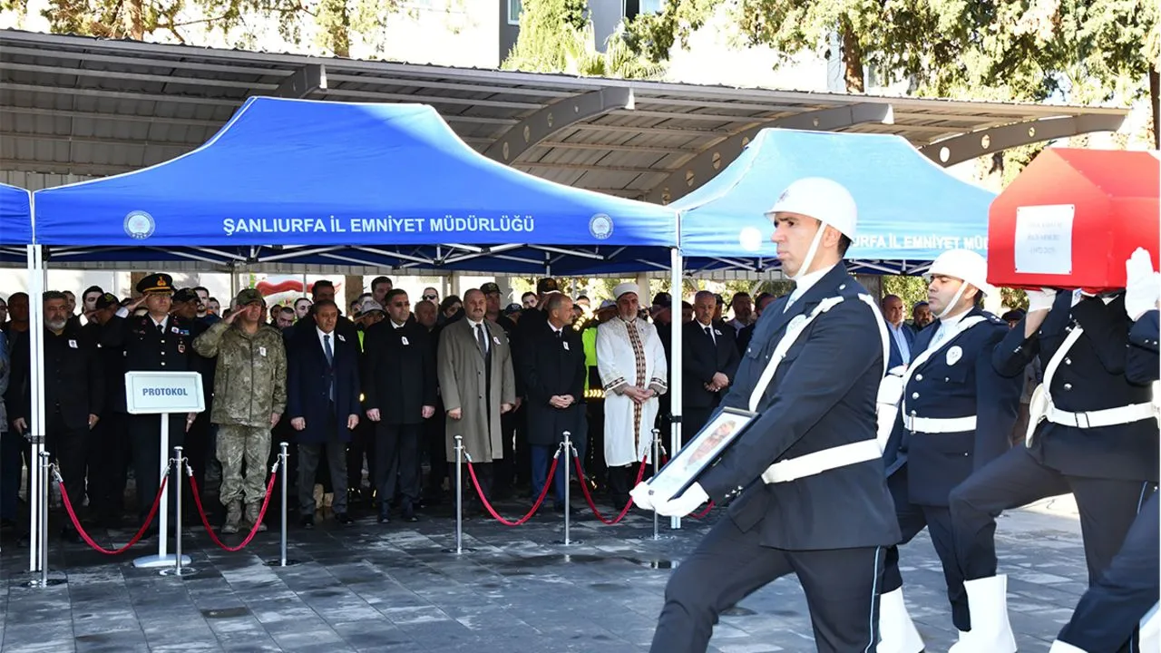 Polis memuru Faruk Karataş son yolculuğuna uğurlandı